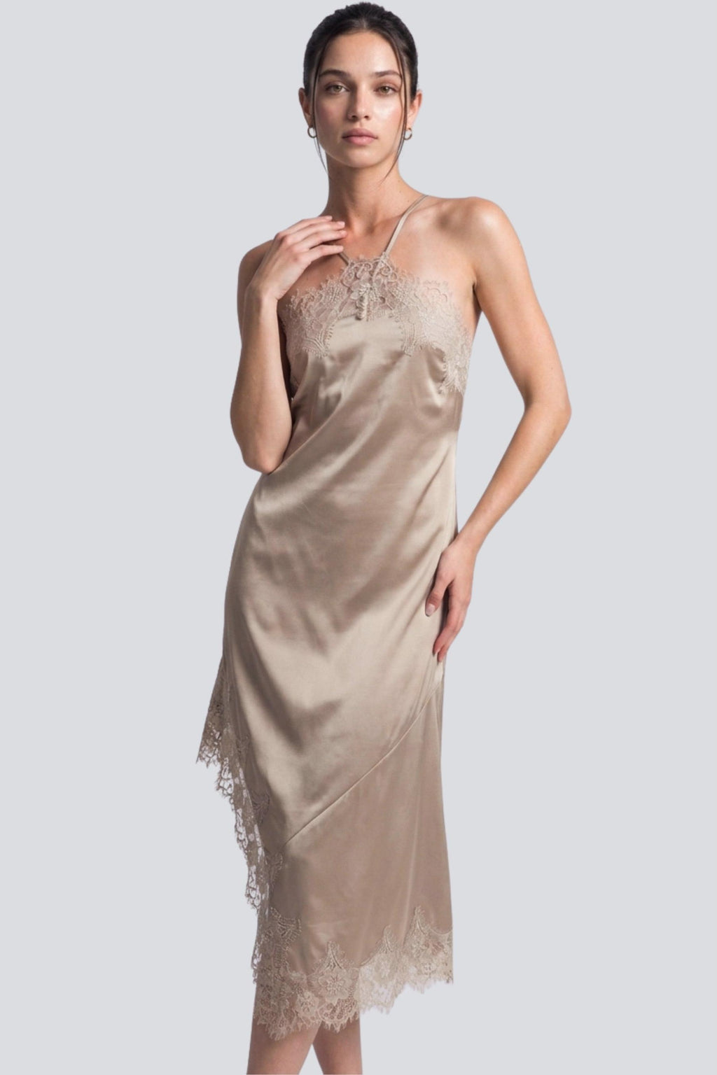 Vestido midi halter satinado con encaje — 40002DN