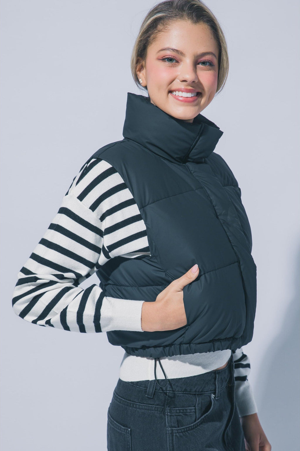 Chaleco puffer corto con cuello alto — 5137VN