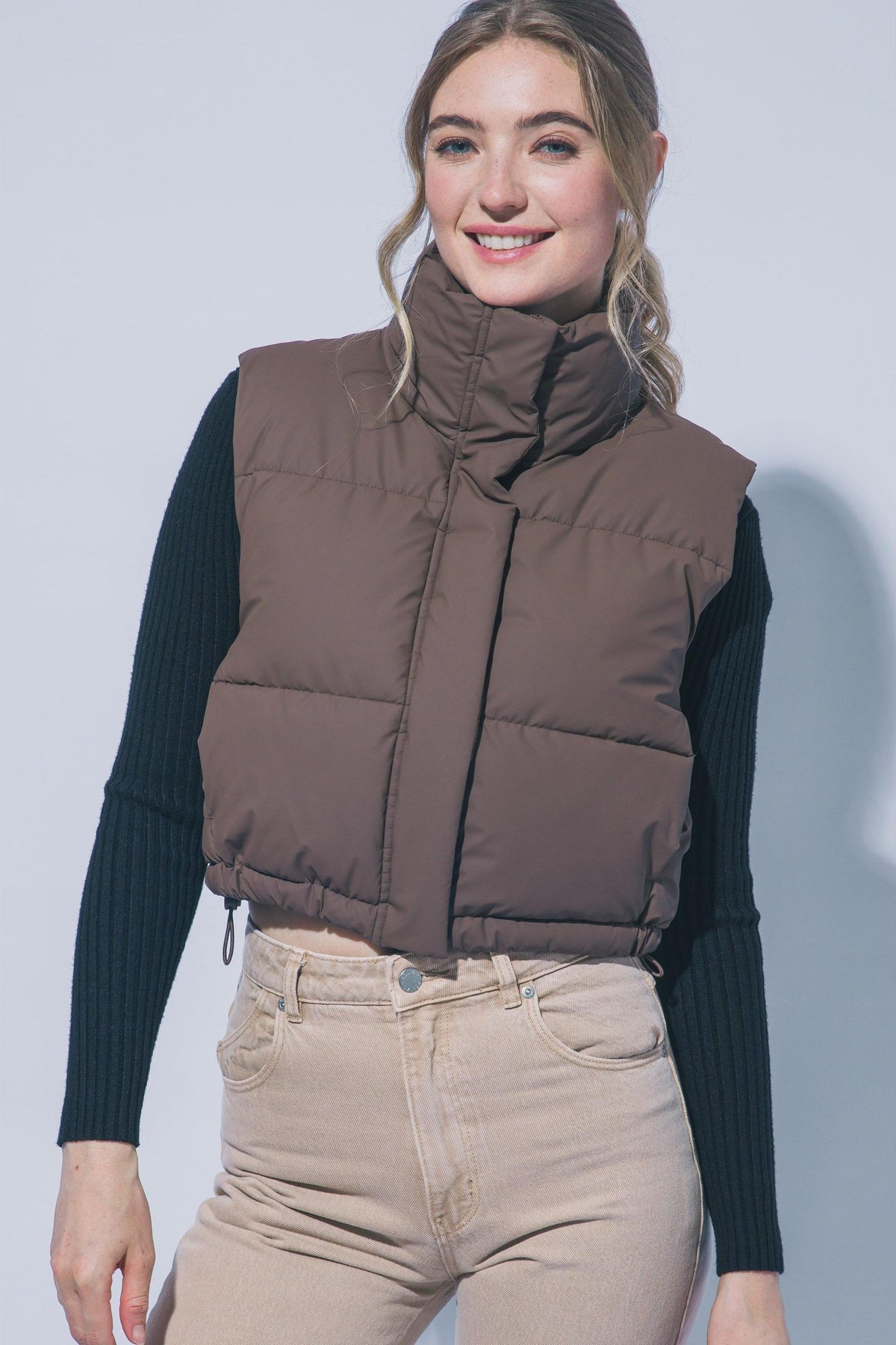 Chaleco puffer corto con cuello alto — 5137VN