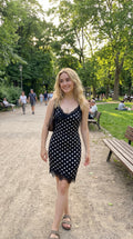 Vestido lencero de lunares con encaje