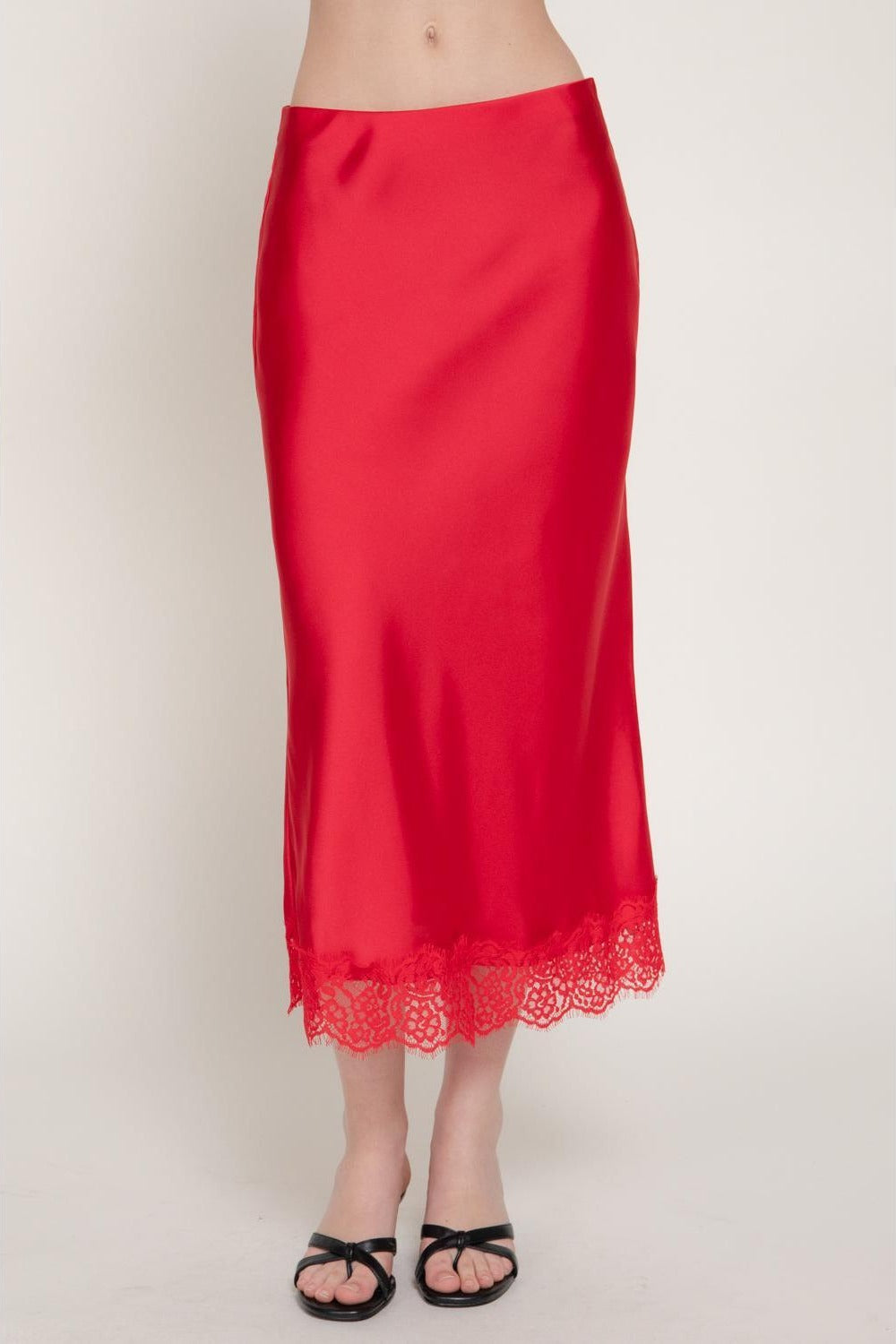 Falda midi satinada con encaje al tono — S15351