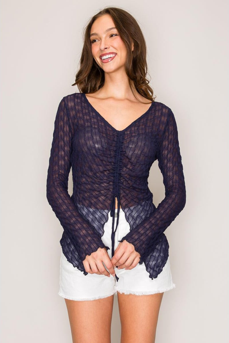 Blusa de punto calado con bajo en picos — TZ50066