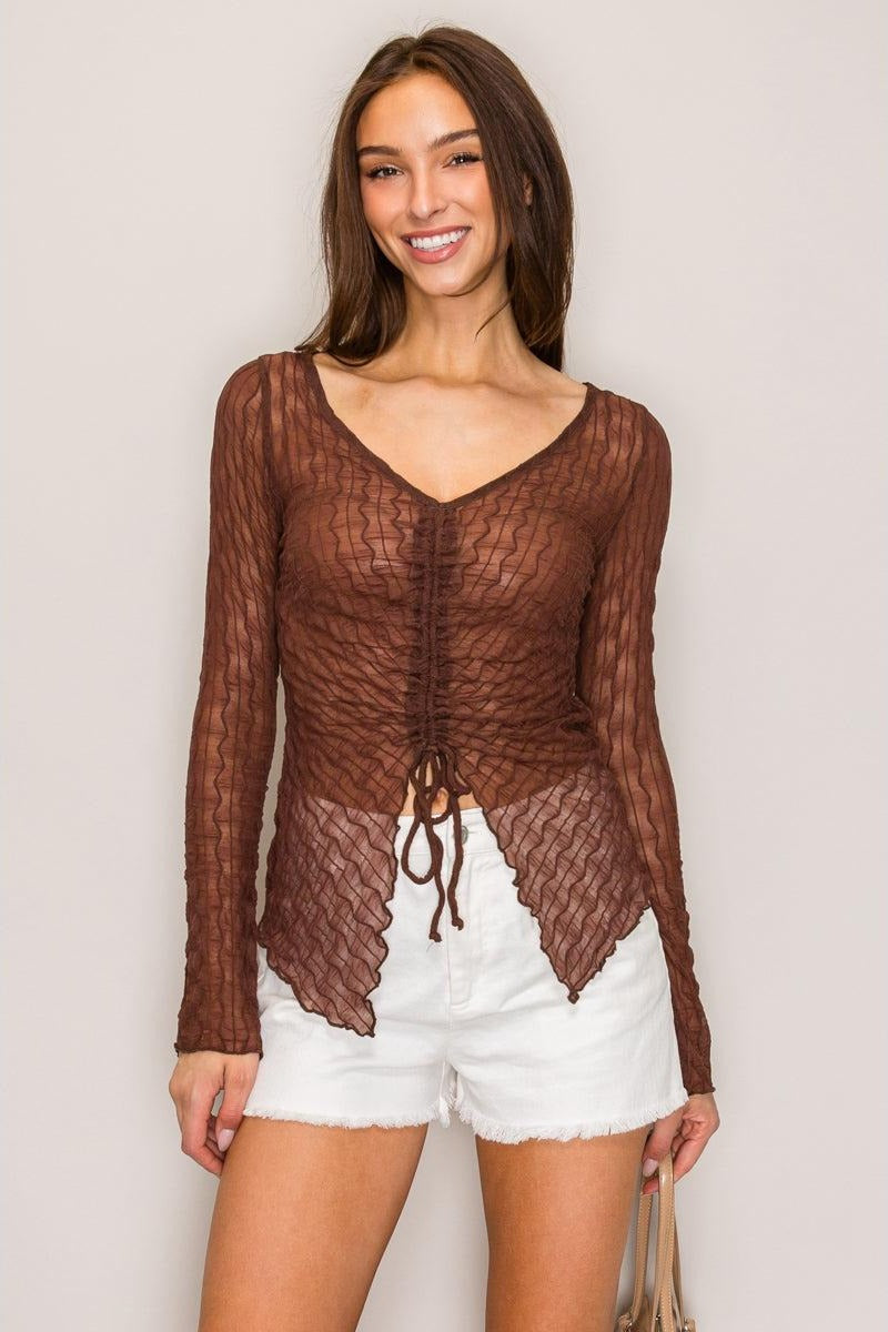 Blusa de punto calado con bajo en picos — TZ50066
